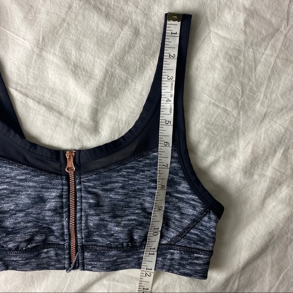 Lululemon Drop It Like It's Hot Sports Bra Size 6 - Picture 15 of 16